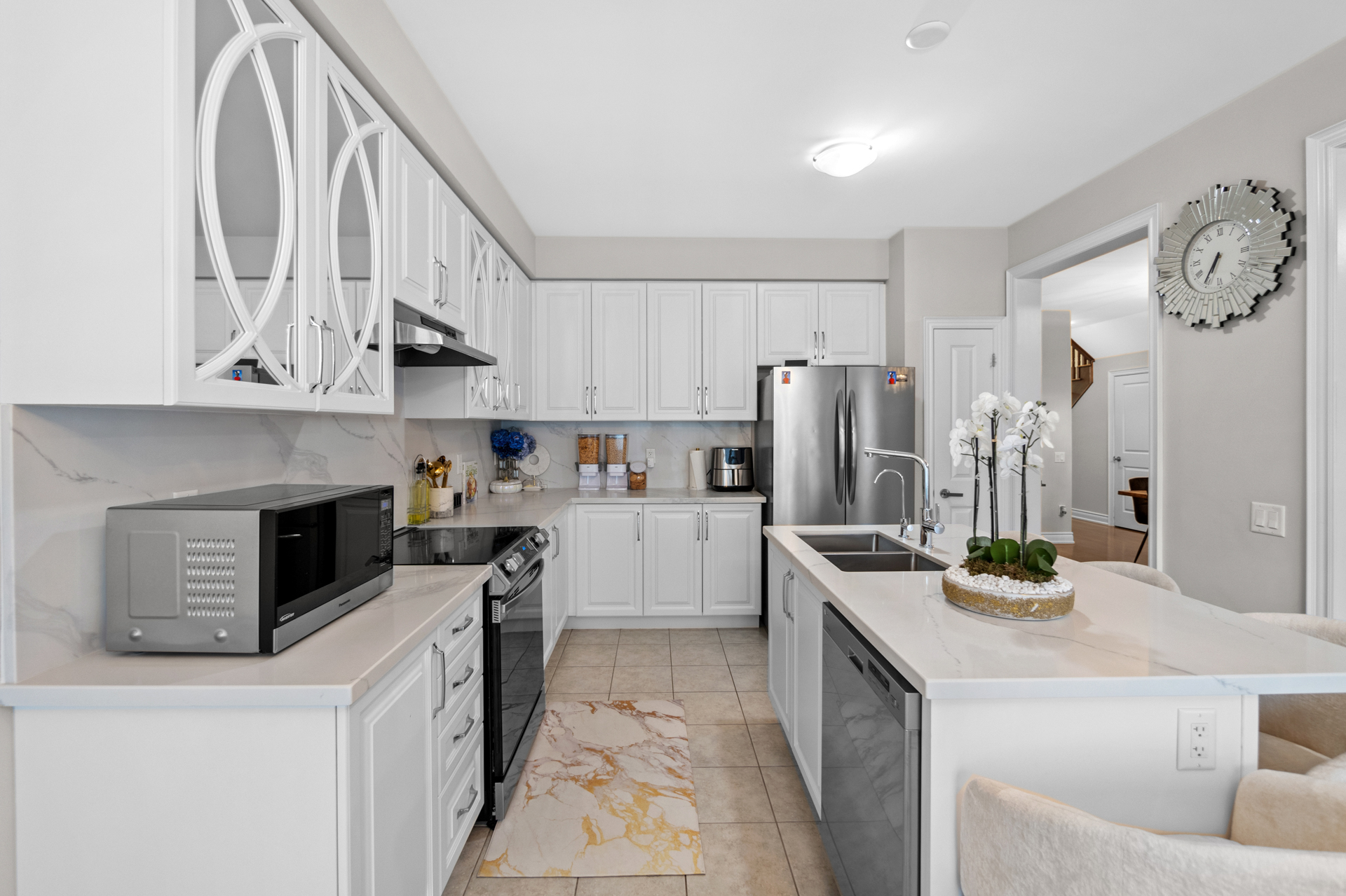 real estate photography brampton kitchen