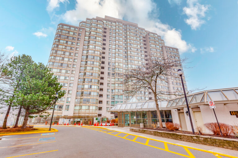 Read more about the article 407-3233 Eglinton Avenue East, Scarborough