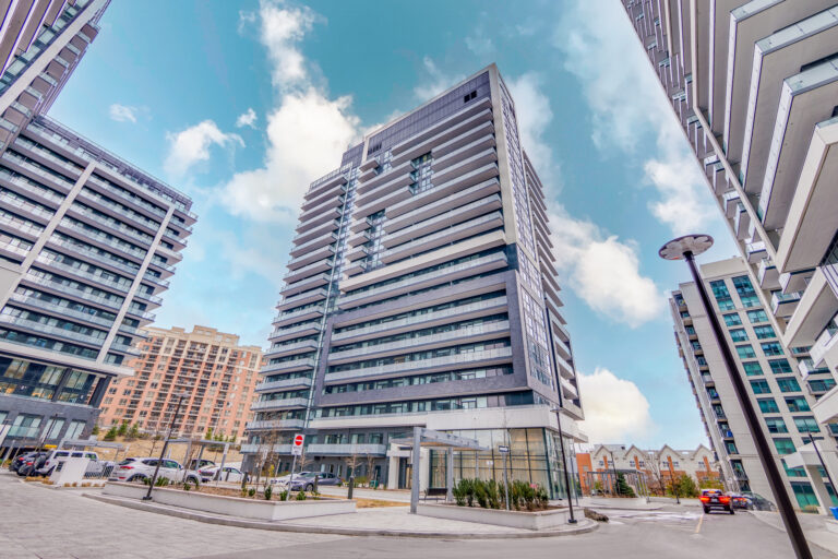 Read more about the article 409-75 Oneida Crescent, Richmond Hill