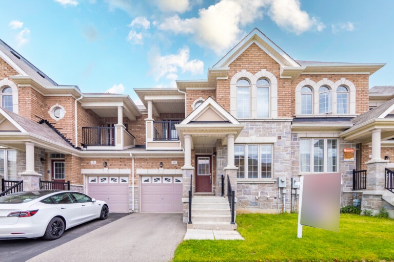 Read more about the article 10 Alatera Avenue, Markham