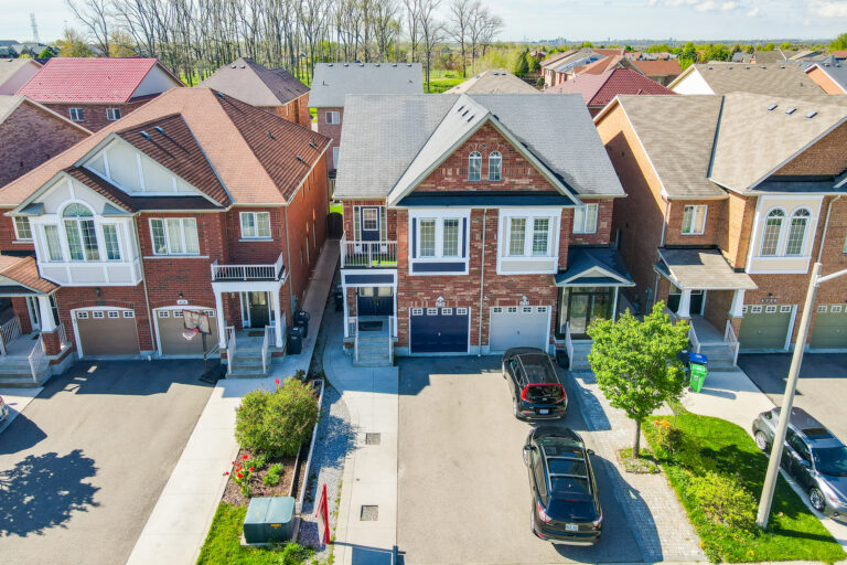 Read more about the article 4730 Alana Glen Drive, Mississauga