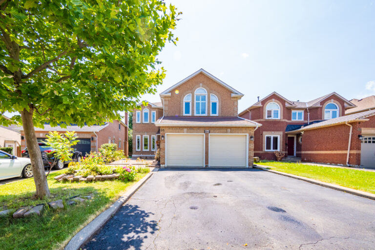 Read more about the article 86 Valonia Drive, Brampton