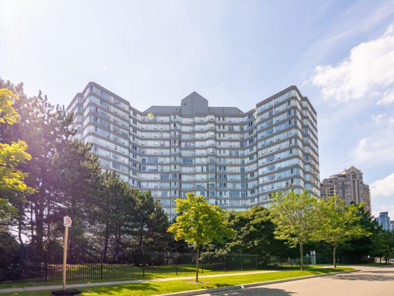 Read more about the article 208-50 Kingsbridge Garden Circle, Mississauga