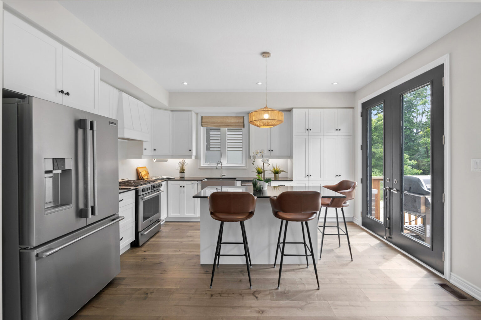 real estate photography elegant kitchen