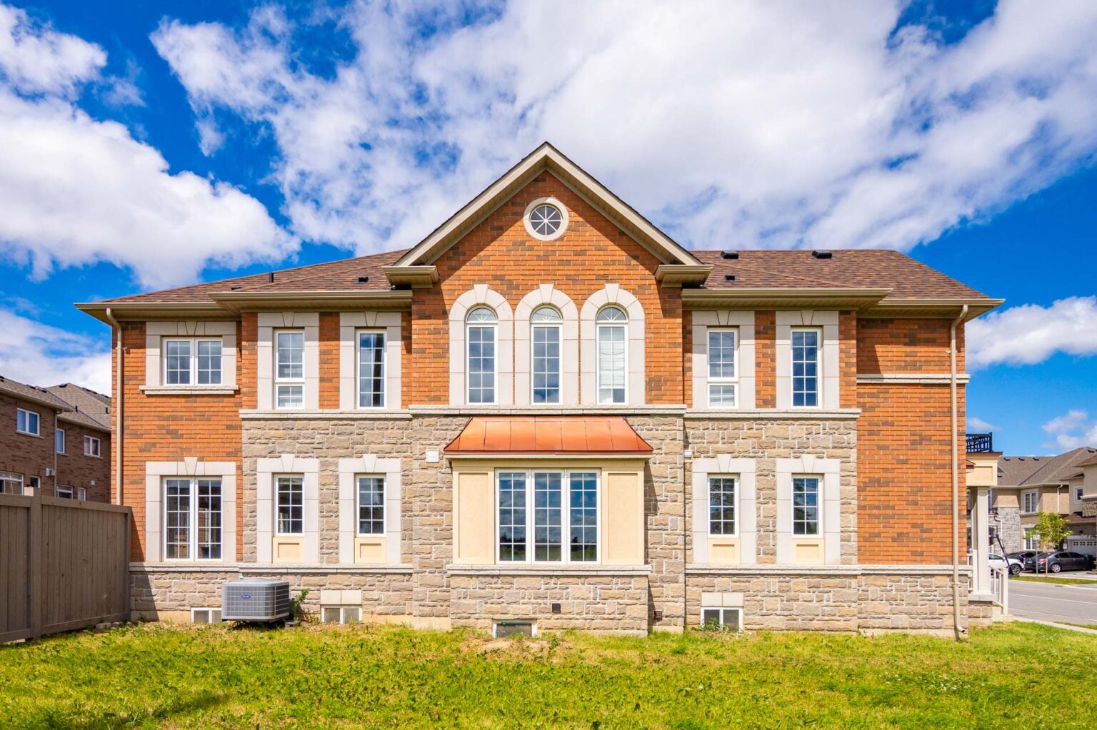 real estate photography exterior windows