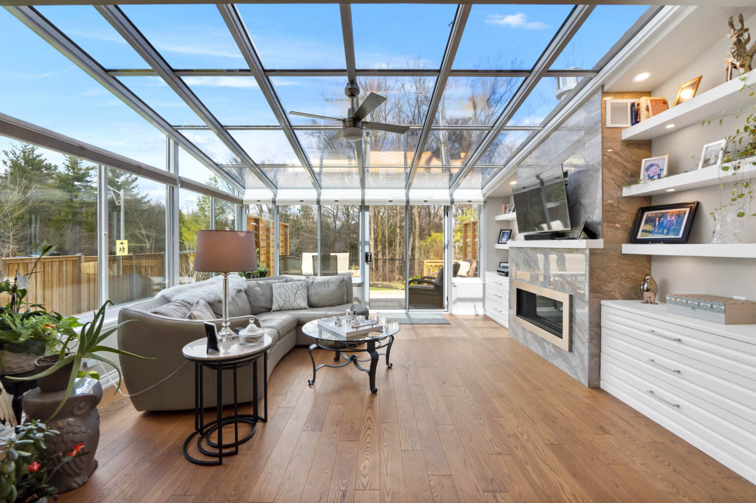 real estate photography huge sunroof living room