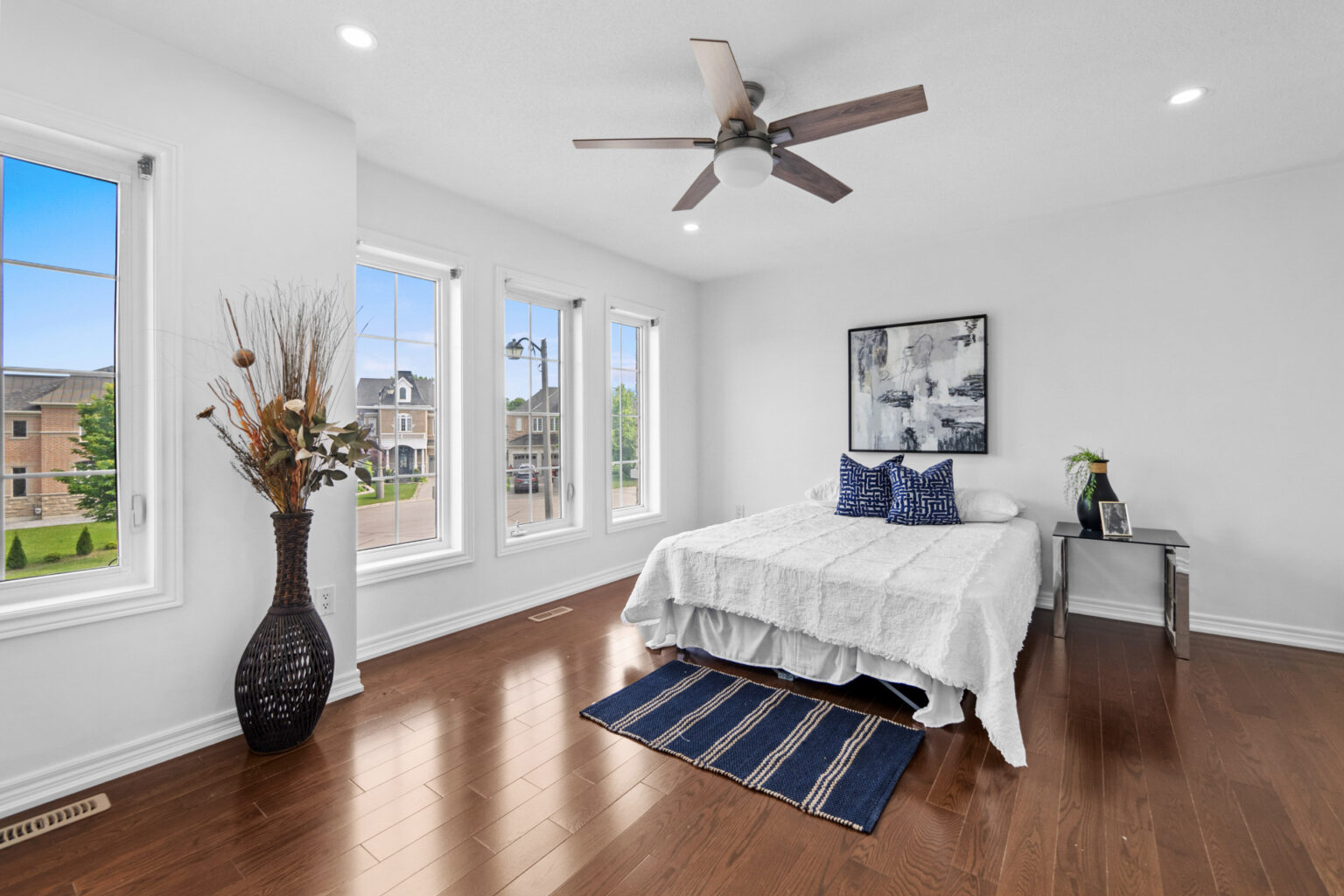 real estate photography spacious bedroom